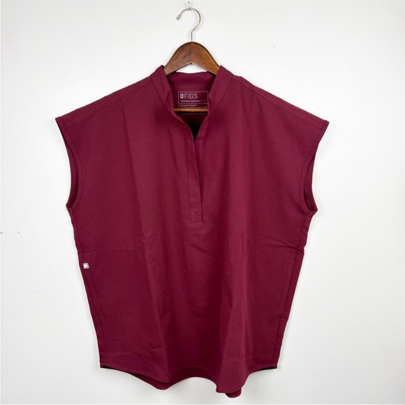 Figs Rafaela Technical Collections Oversized Scrub Top Maroon Large NWT - Picture 10 of 10